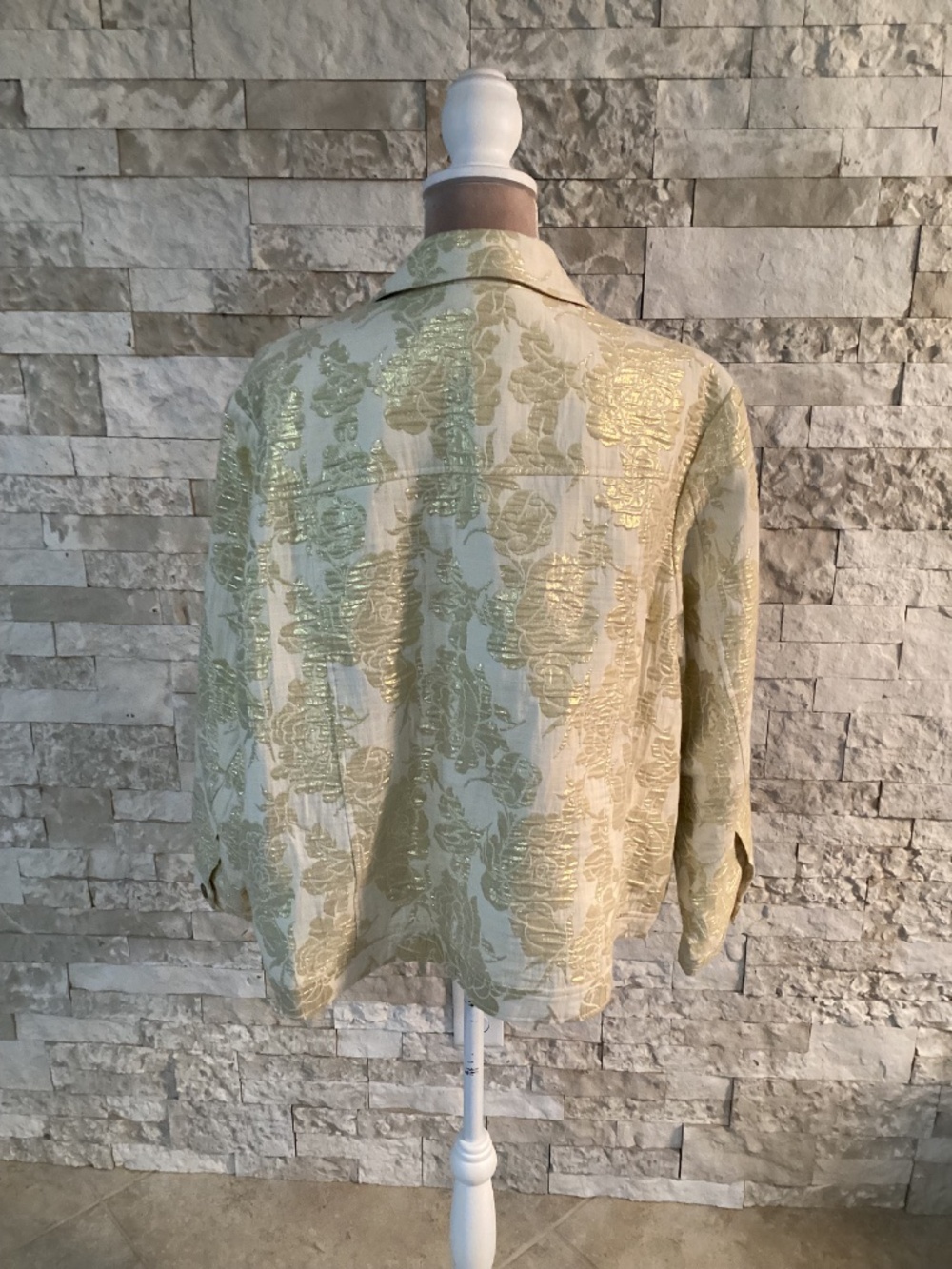 Laura Ashley gold metallic floral jacket - Picture 8 of 9